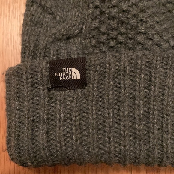 The North Face Hat - Picture 2 of 5